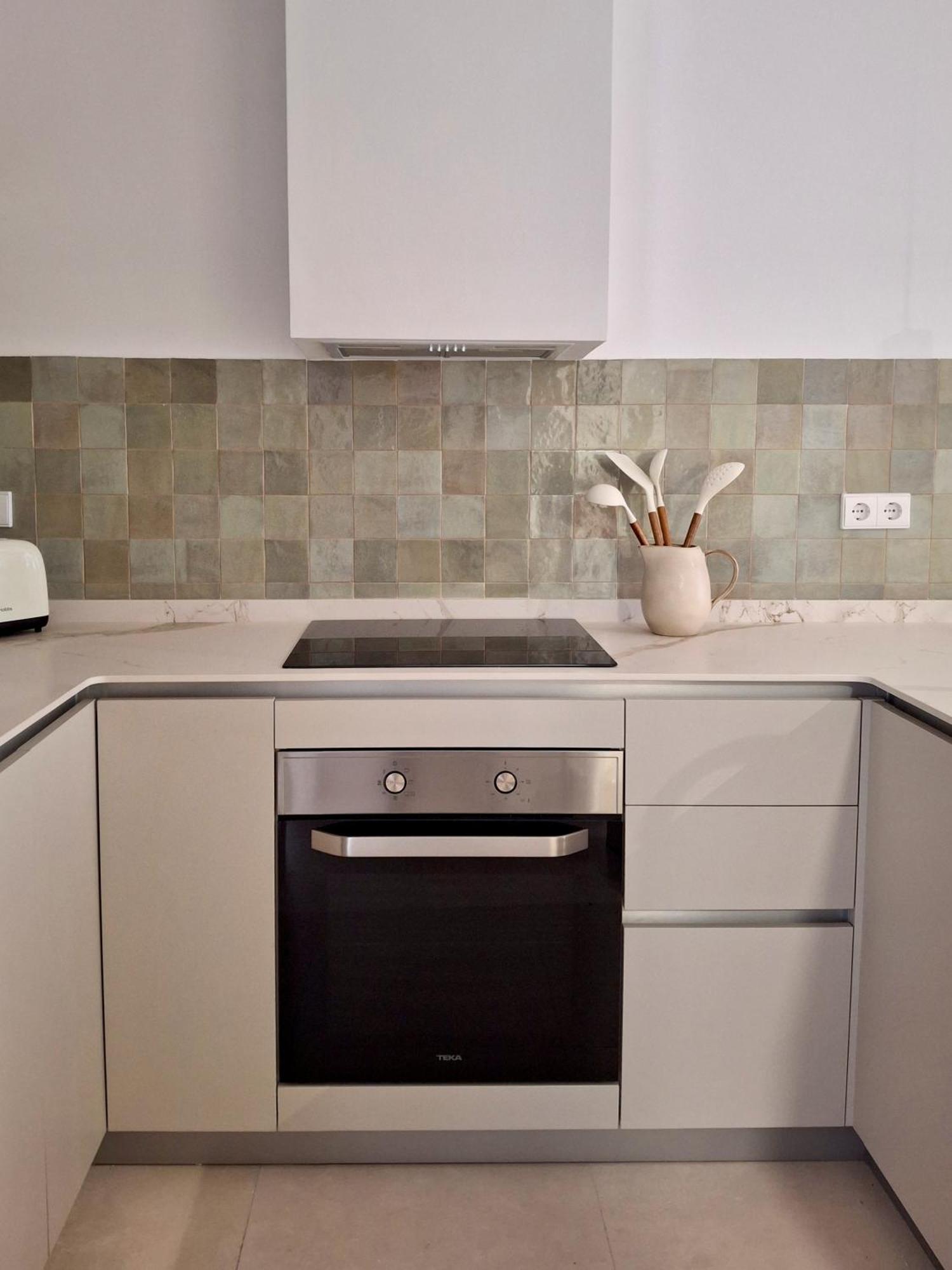 ולנסיה Bonito Apartamento De 2 Habitaciones Cerca De La Estacion Joaquin Sorolla מראה חיצוני תמונה