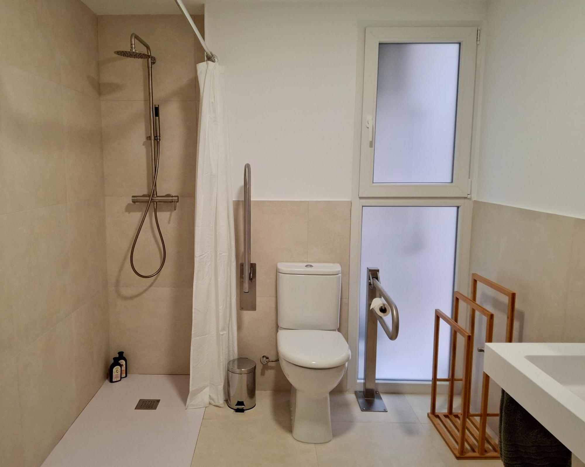 ולנסיה Bonito Apartamento De 2 Habitaciones Cerca De La Estacion Joaquin Sorolla מראה חיצוני תמונה