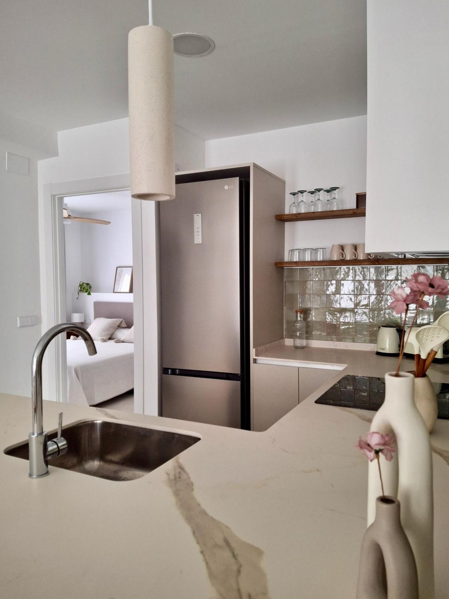 ולנסיה Bonito Apartamento De 2 Habitaciones Cerca De La Estacion Joaquin Sorolla מראה חיצוני תמונה